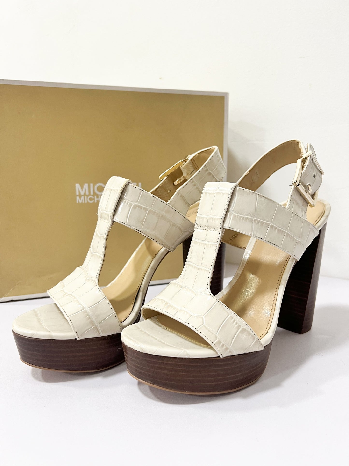Giày Cao Gót Micheal Kors Size 39.5