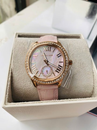 Đồng Hồ Nữ Mặt Xà Cừ Sage Pave Michael Kors